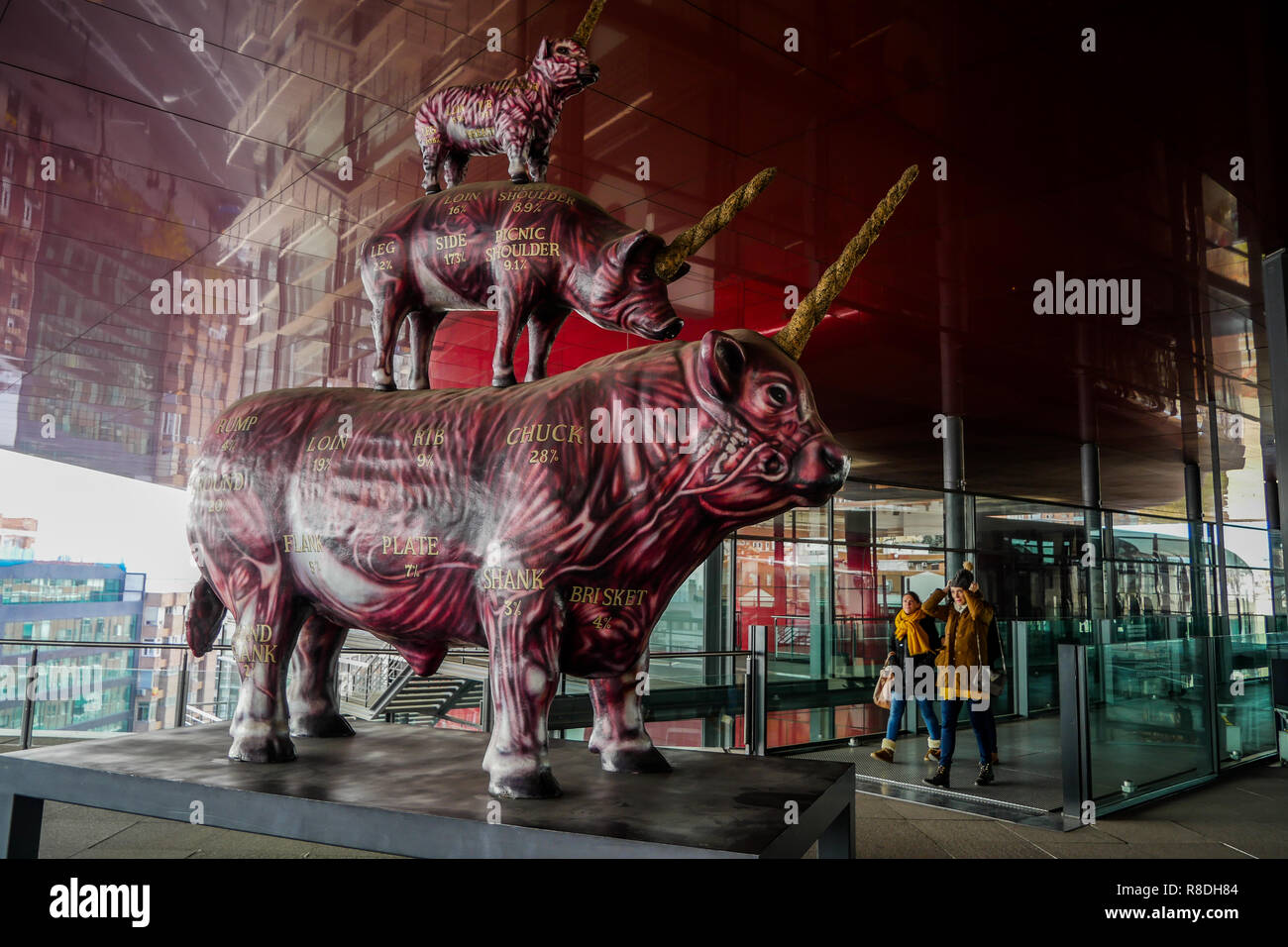 'Le blé et steack", oeuvre de Miralda, Museo Nacional Centro de Arte Reina Sofía, Madrid, Espagne Banque D'Images