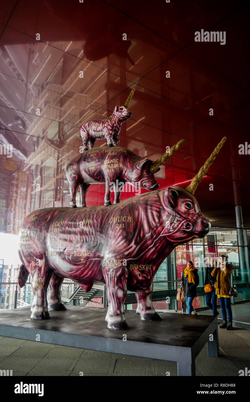 'Le blé et steack", oeuvre de Miralda, Museo Nacional Centro de Arte Reina Sofía, Madrid, Espagne Banque D'Images