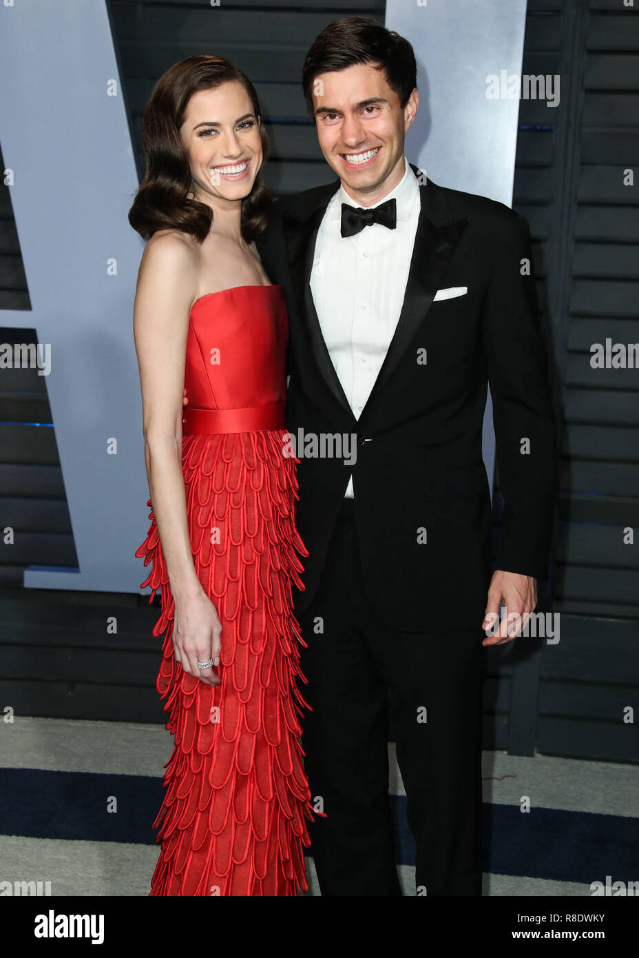 BEVERLY HILLS, LOS ANGELES, CA, USA - MARS 04 : Allison Williams, Ricky Van Veen au 2018 Vanity Fair Oscar Party organisée à l'Annenberg Center for the Performing Arts le 4 mars 2018 à Beverly Hills, Los Angeles, Californie, États-Unis. (Photo par Xavier Collin/Image Press Office) Banque D'Images