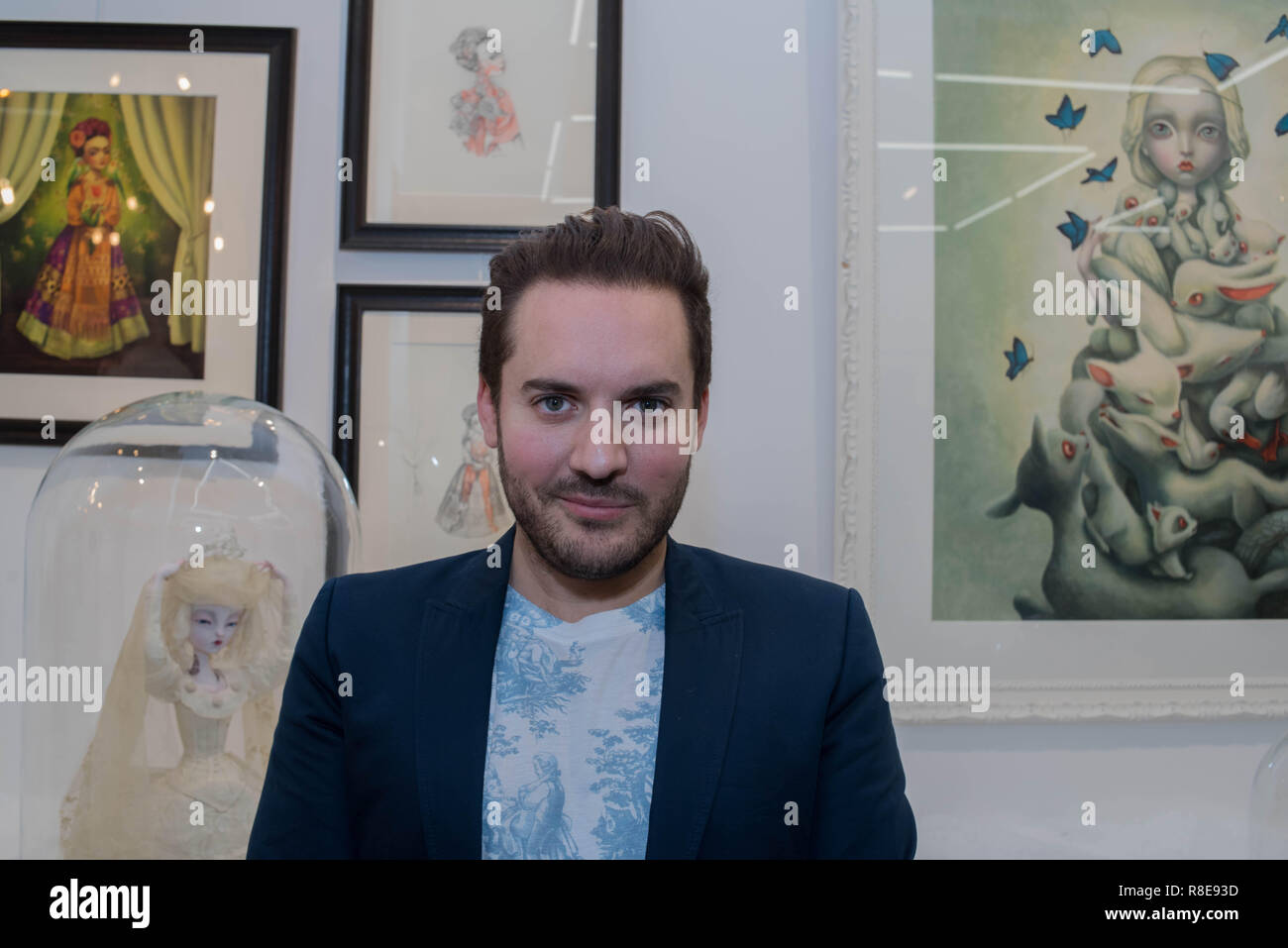 Ouverture de l'exposition 'Curiosités' par Benjamin Lacombe. Banque D'Images