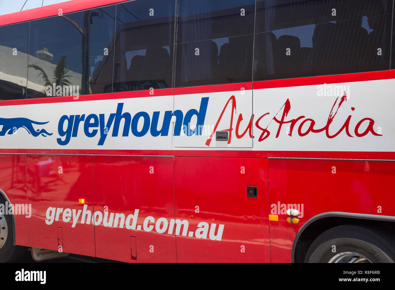 L'Australie Greyhound coach bus avec la signalisation sur le côté,l'Australie Banque D'Images