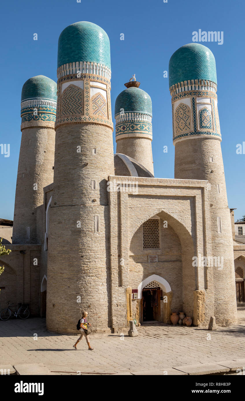 Womanb, touristiques. Détail, Char Minar, Boukhara, Ouzbékistan Banque D'Images