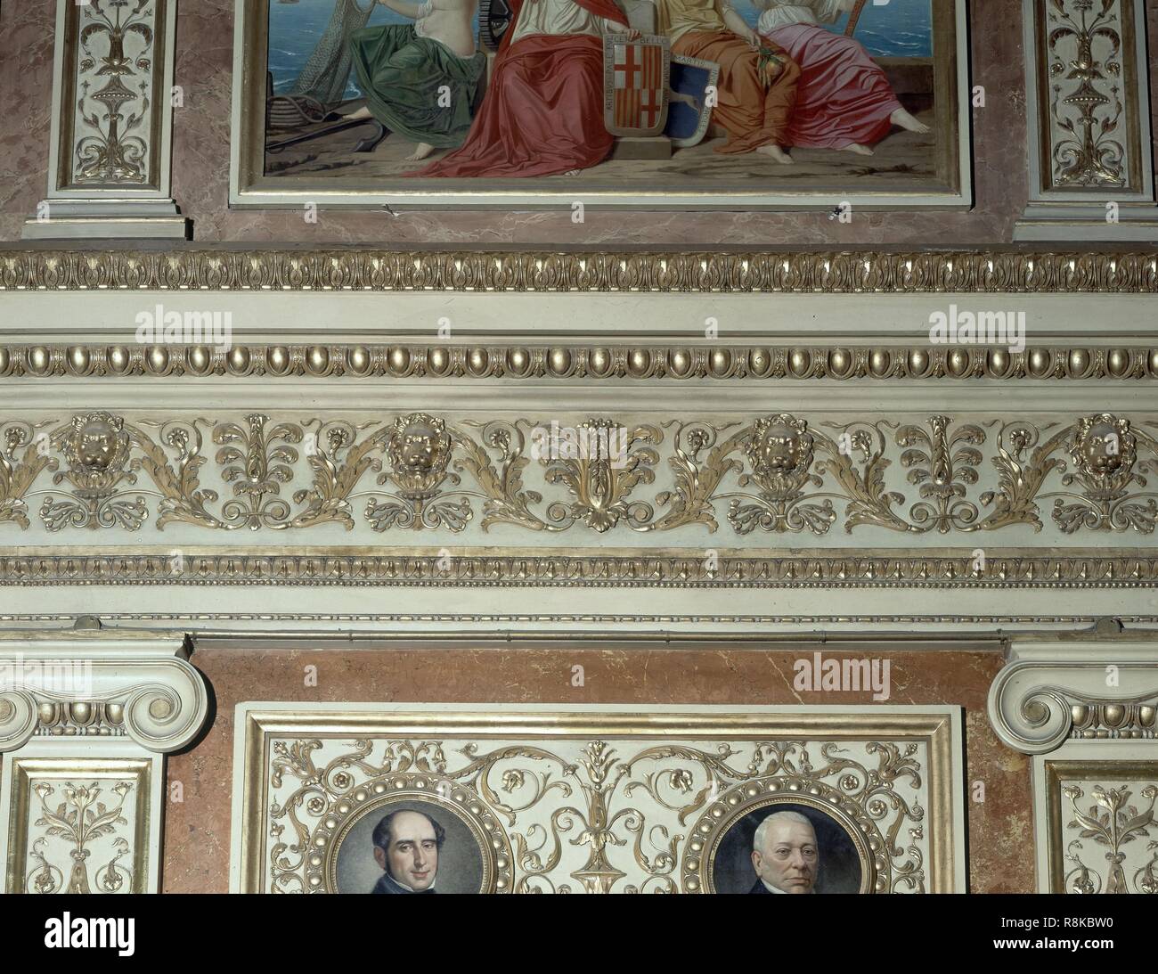 Conférences SALON-DET-PILASTRAS CENEFAS Y DECORATIVAS ABAJO MEDALLONES DE PARLAMENTARIOS. Emplacement : CONGRESO DE LOS DIPUTADOS-intérieur. MADRID. L'ESPAGNE. Banque D'Images