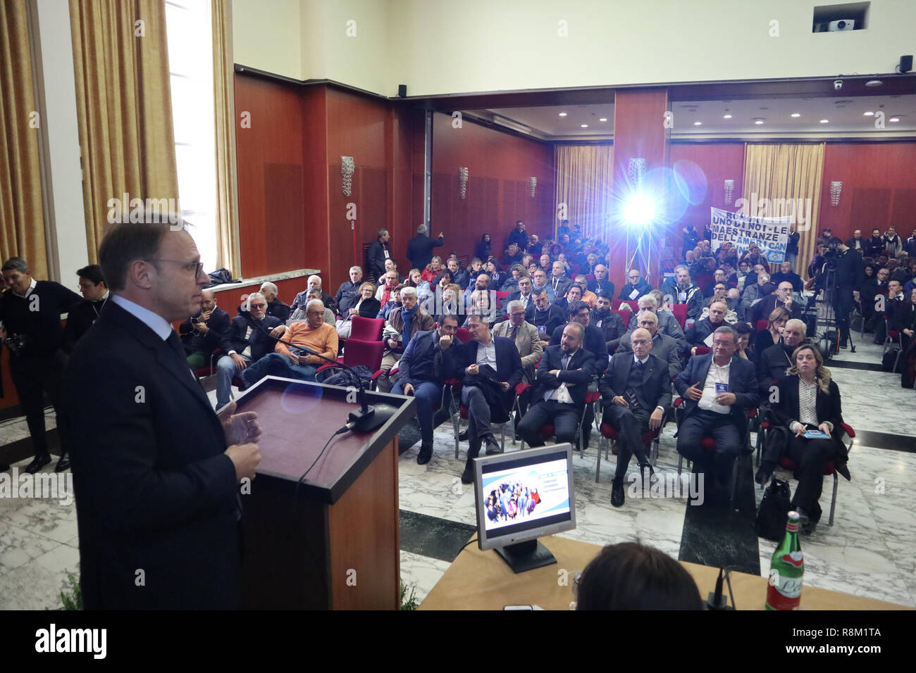 Giorgia Meloni l'ex-ministre et chef de la loi de langue italienne de l'Italie au cours des frères centre des congrès de la gare maritime. (Photo par Fabio Sasso / Pacific Press) Banque D'Images