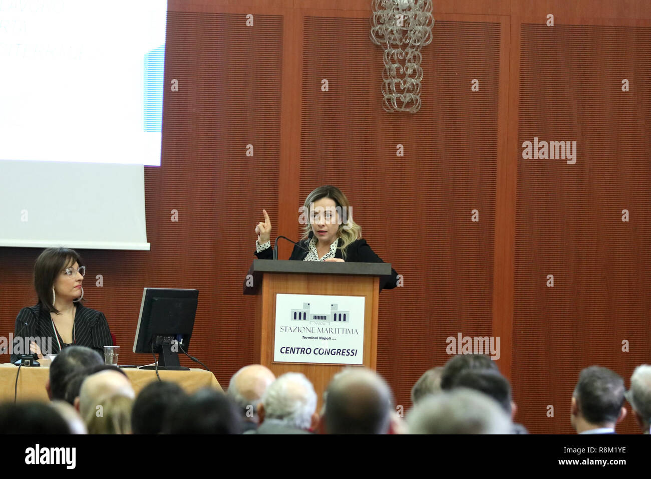 Giorgia Meloni l'ex-ministre et chef de la loi de langue italienne de l'Italie au cours des frères centre des congrès de la gare maritime. (Photo par Fabio Sasso / Pacific Press) Banque D'Images