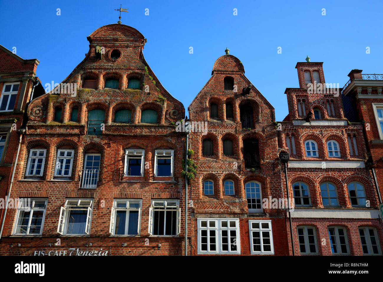 Square Am Sande, vieilles maisons, Lüneburg, Lunebourg, Basse-Saxe, Allemagne, Europe Banque D'Images