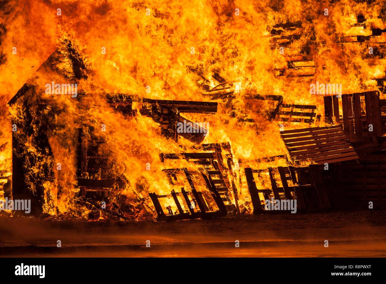 United States, New England, Massachusetts, Cape Ann, Rockport, quatrième de juillet Feu Banque D'Images