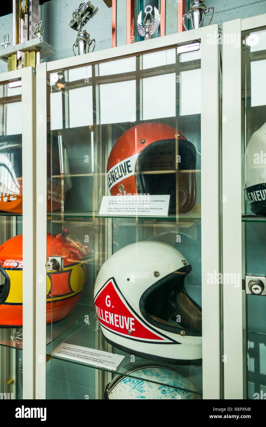 Canada, Québec, région de Lanaudière, Berthierville, musée Gilles Villeneuve, coureur automobile légendaire dédié à Gilles Villeneuve et son frère Jacques, casques de course Banque D'Images