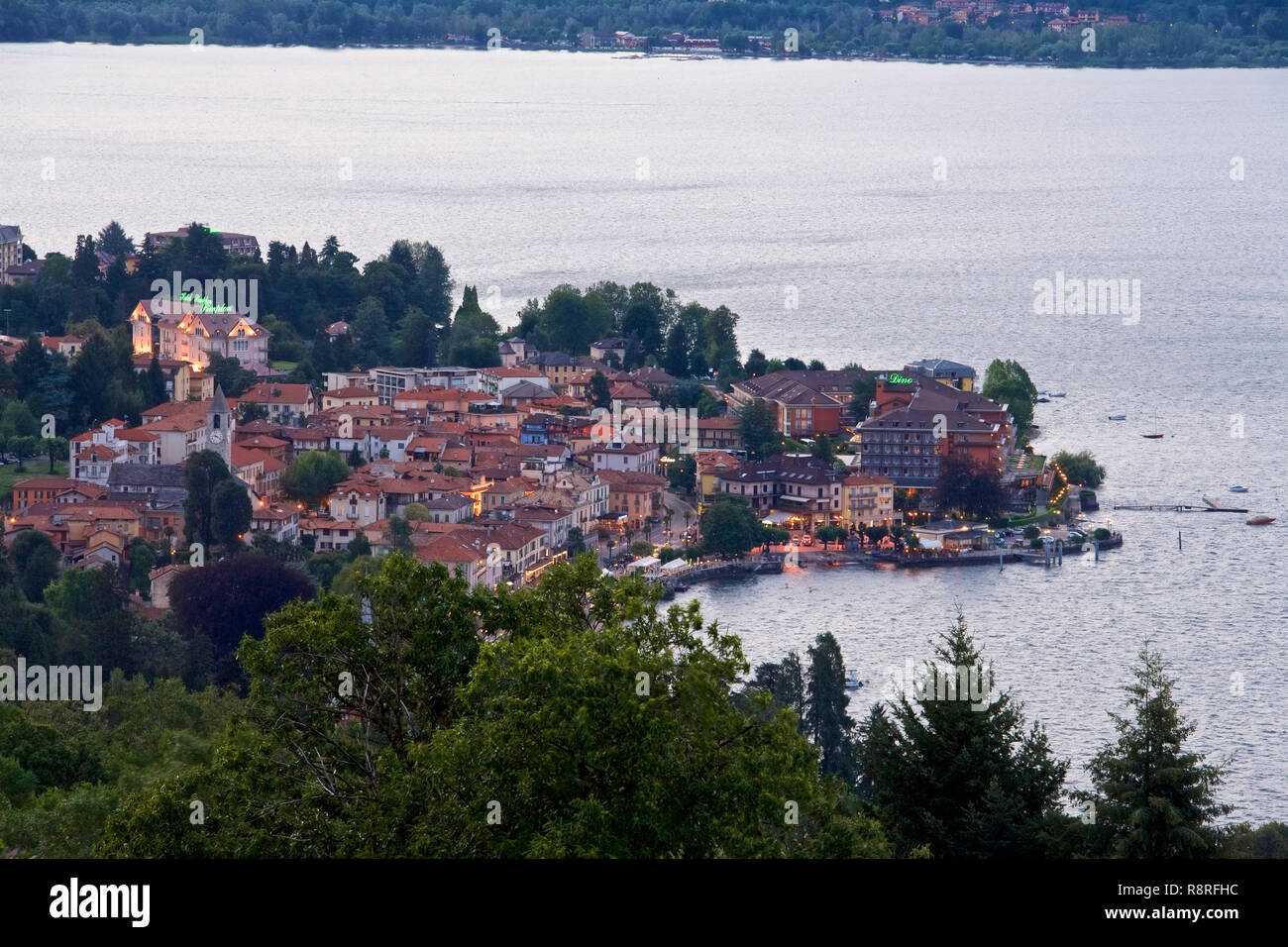 L'Italie, Piémont, Stresa, Lac Majeur (Il Lago Maggiore), village Feriolo Banque D'Images