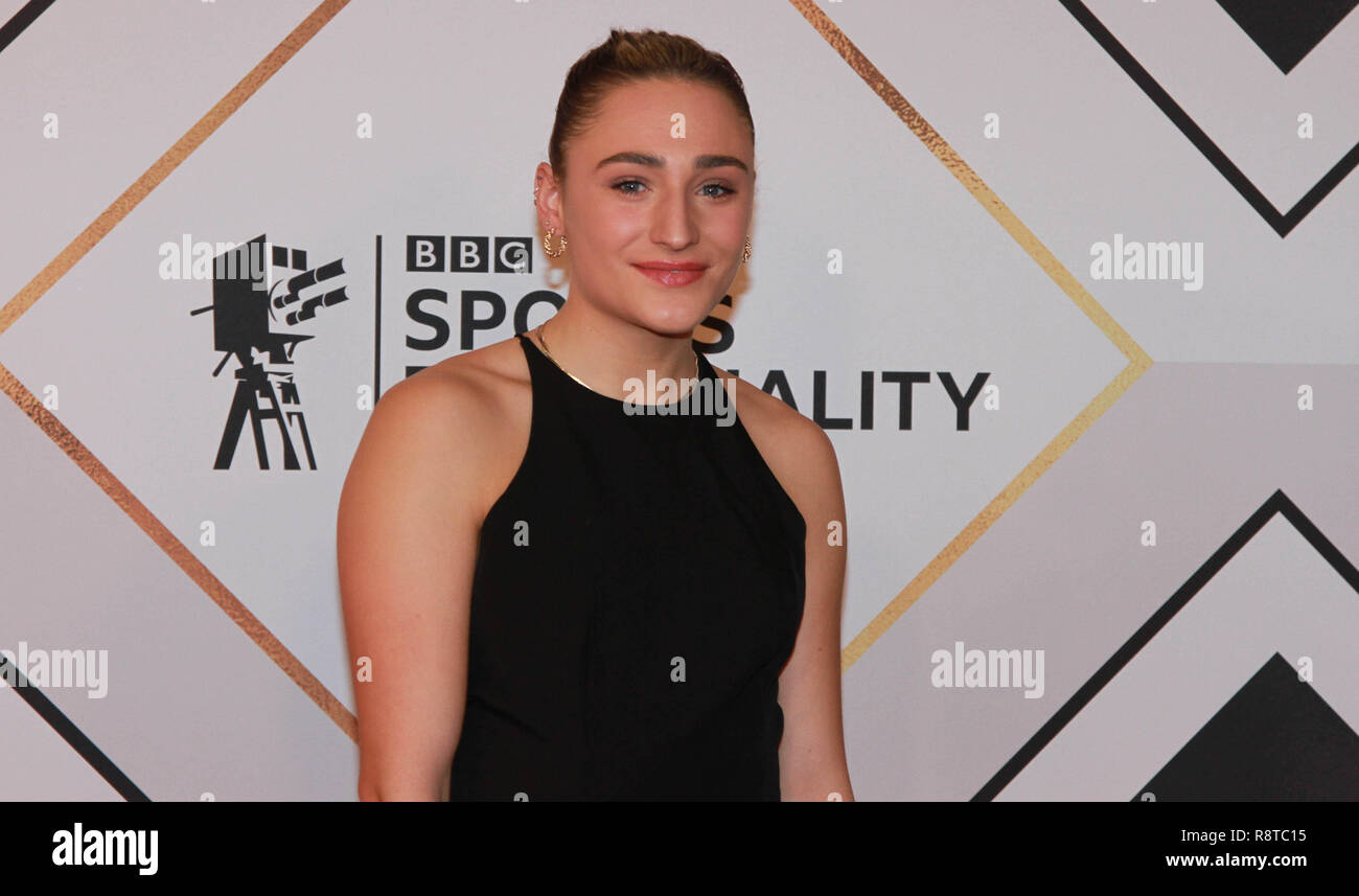 Niamh Emerson sur le tapis rouge de l'avant de la BBC Sports Personality of the Year Awards 2018 à l'Arène de Genting, Birmingham, Royaume-Uni Banque D'Images