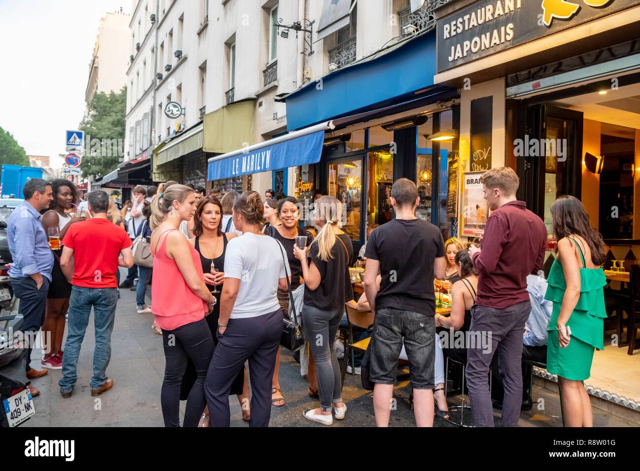 France, Paris, Ménilmontant, boulevard de Belleville, cafe Banque D'Images