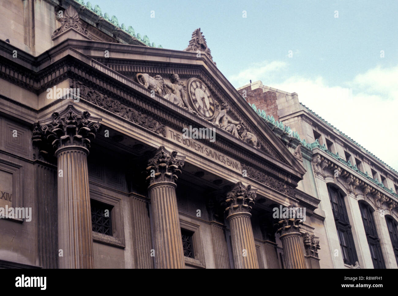 Pas_855426 USA NEW YORK CITY Le Bowery Savings Bank Banque D'Images