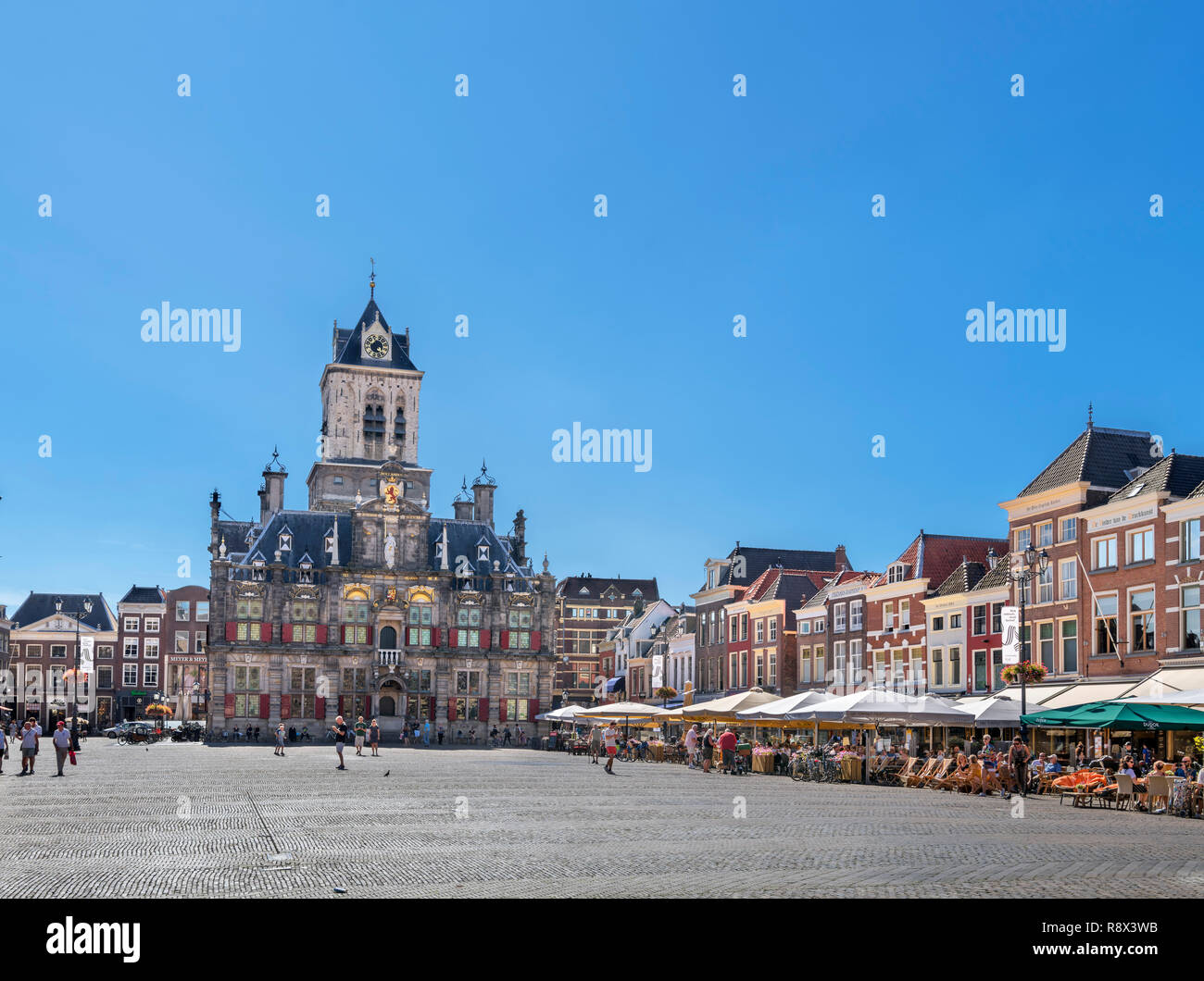 L'hôtel de ville dans le Markt (place du marché), Delft, Zuid-Holland (Hollande méridionale), Pays-Bas Banque D'Images