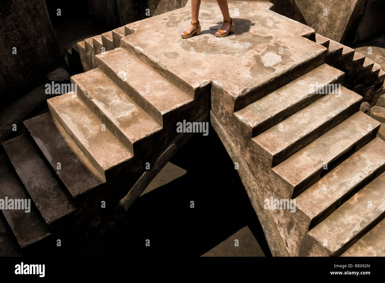 Sumur Gumuling les escaliers et les catacombes, partie de Taman Sari complexe dans Yogyakarta Banque D'Images