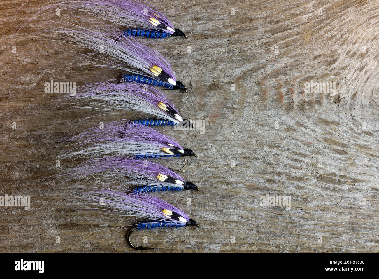 Ancien Coffret Pêche à La Mouche - 45 Mouches Attachées Main - Étui Cuivre Articulé Vintage