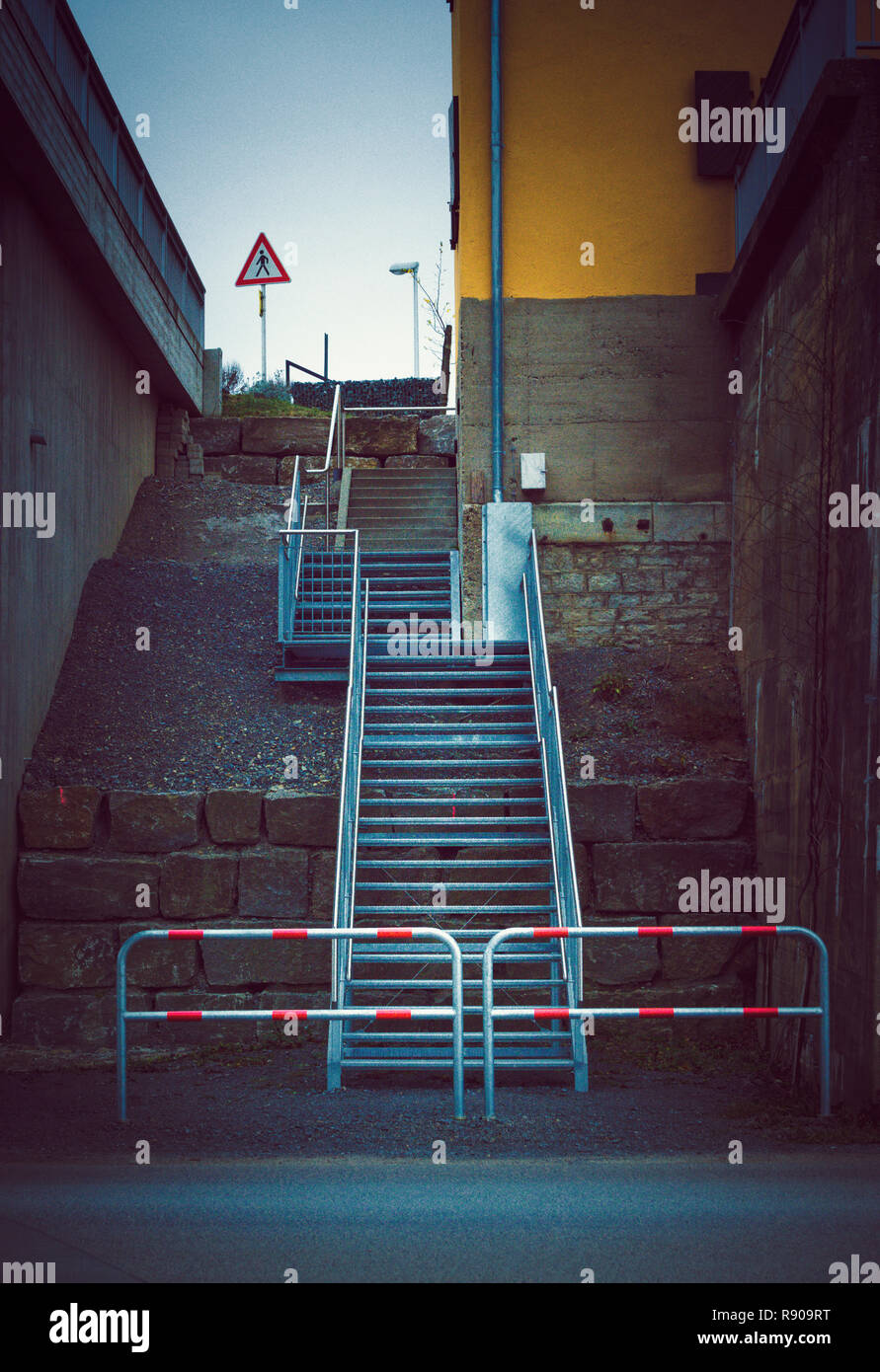 Escaliers trottoirs pour piétons Banque D'Images
