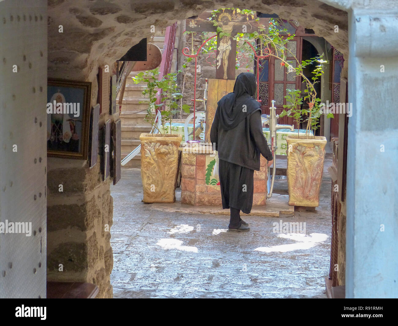 Le monastère grec-orthodoxe à Qasr el Yahud (lit. 'Château des Juifs"), est le nom officiel d'un site du baptême dans la vallée du Jourdain dans le Nous Banque D'Images