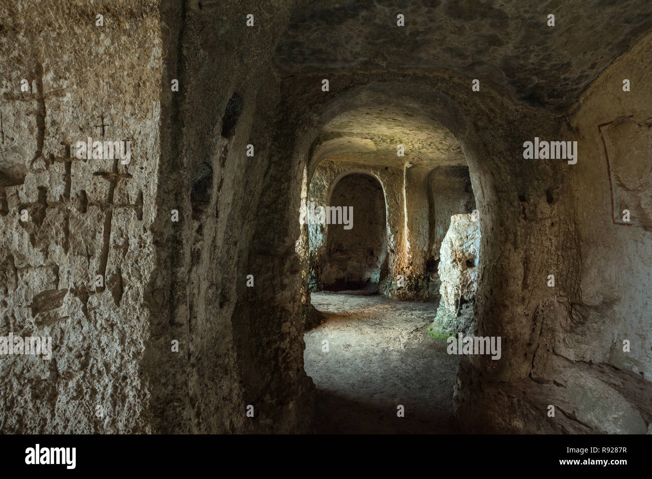 l-glise-rupestre-de-la-madonna-des-trois-portes-matera-capitale