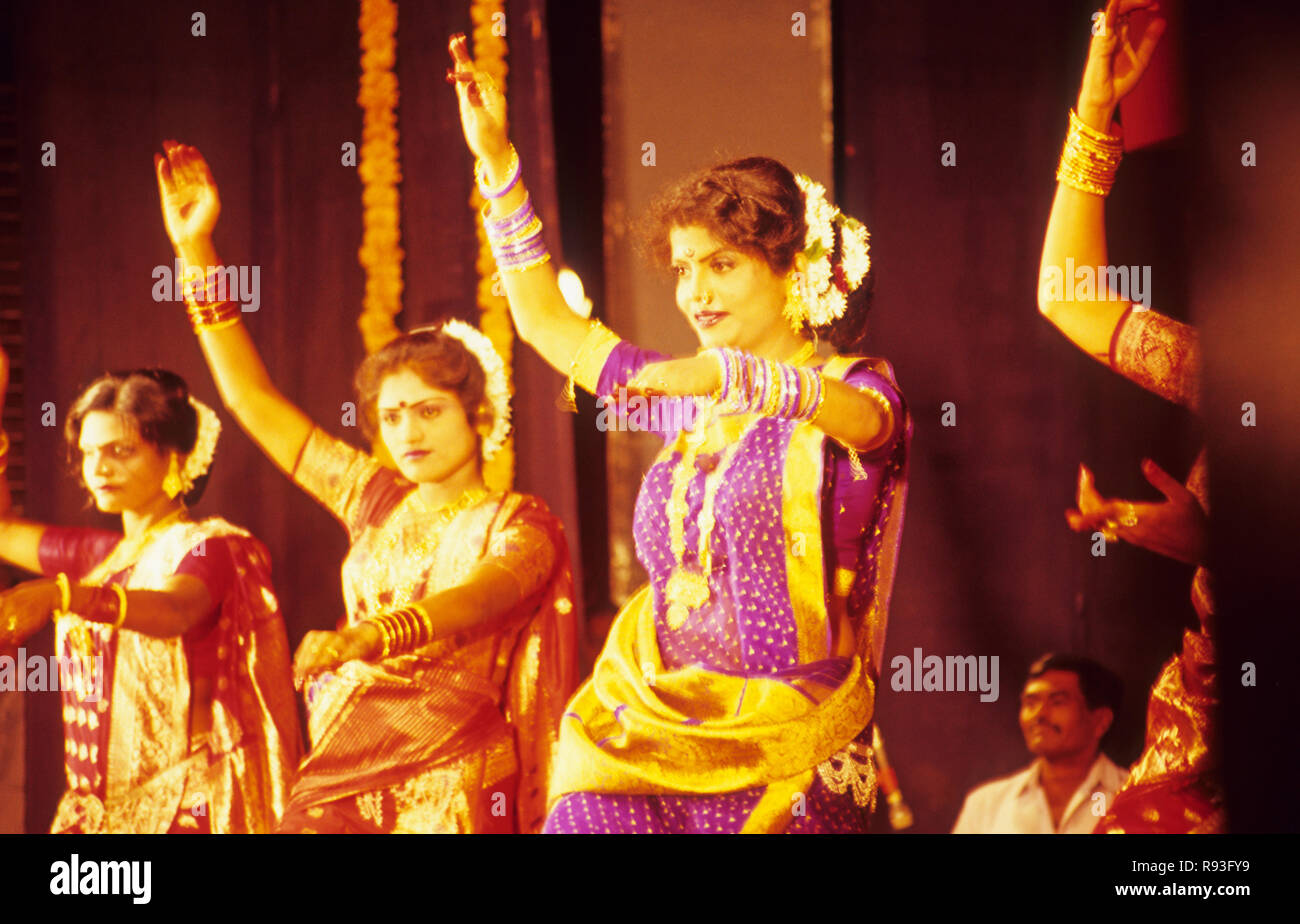 Maharastrian Danse folklorique Banque D'Images