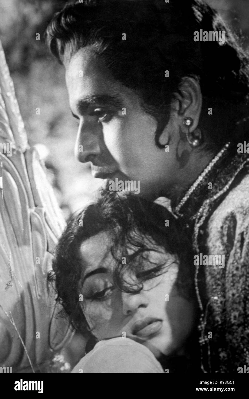 Dilip Kumar acteur indien et Madhubala actrice indienne indienne bollywood hindi acteurs de film Inde Asie vieux vintage des années 1900 image Banque D'Images