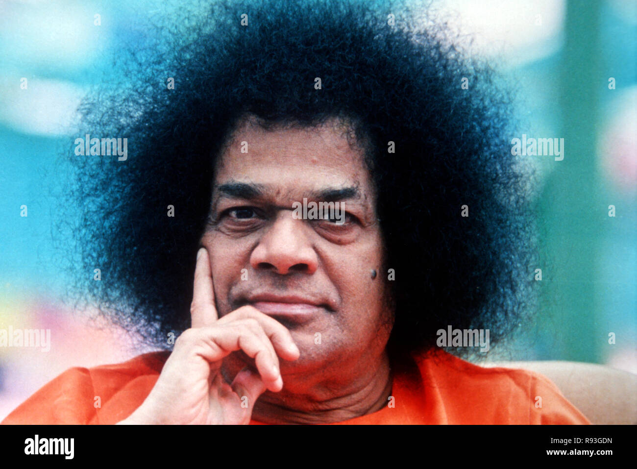 Sathya Sai Baba Indian Guru et chef du nouveau mouvement religieux Inde Banque D'Images