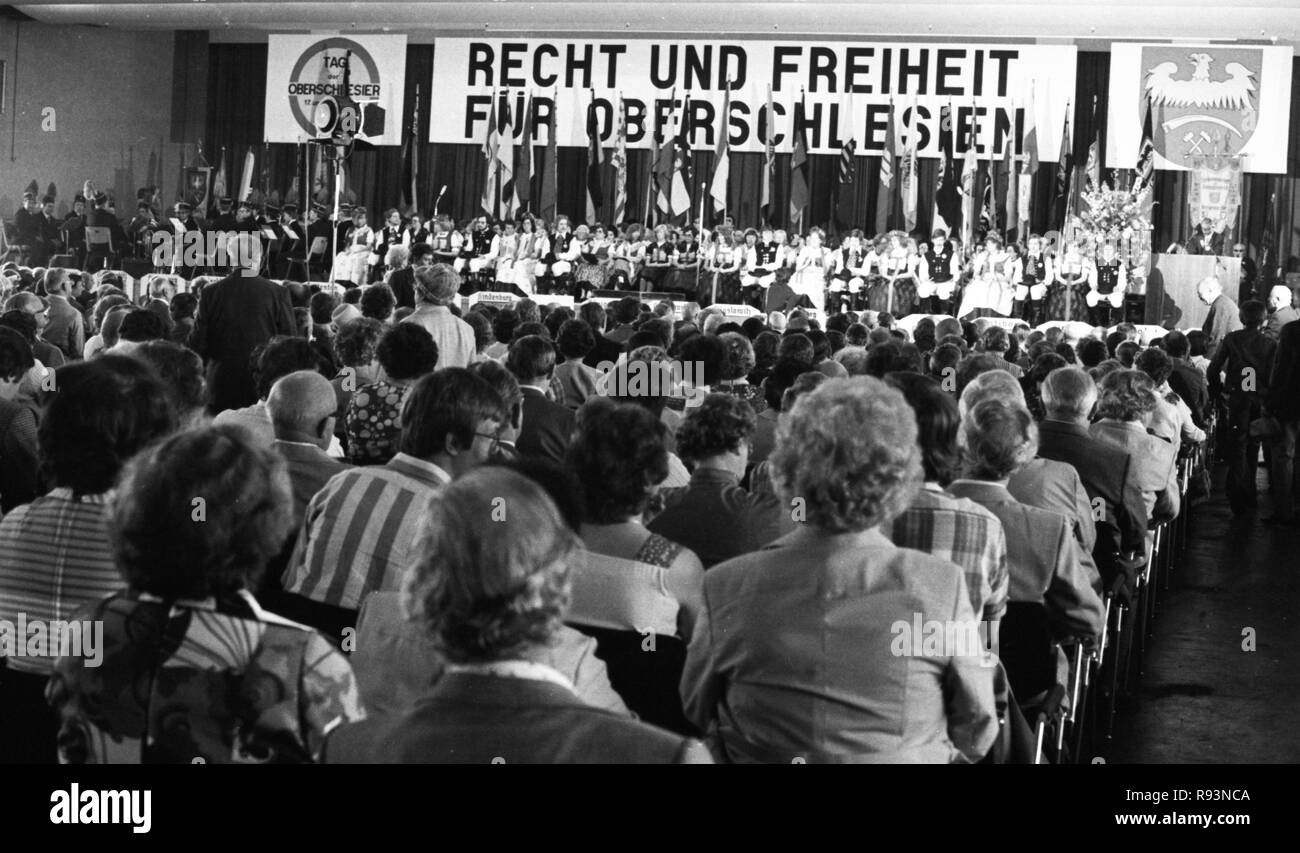 Réunion des personnes expulsées de la 'Haute Silésie' le 18 juin 1978 à Cologne. Dans le monde d'utilisation | Banque D'Images