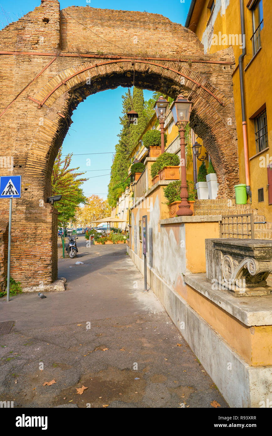 ROME, ITALIE - circa 2017, novembre : paysage urbain de Rome. Rome est la capitale de l'Italie. Banque D'Images