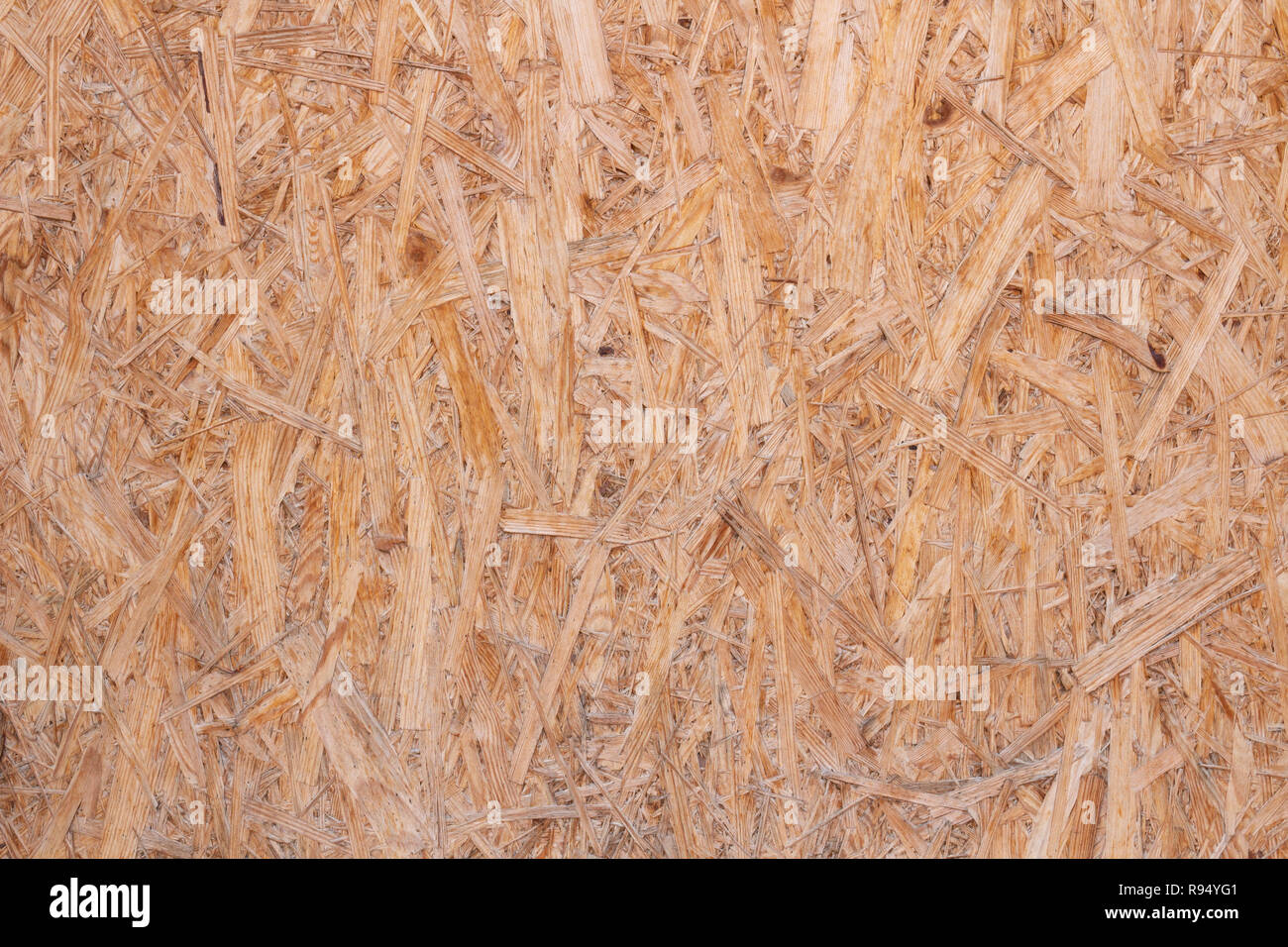 De fibres de substitution de fenêtres sur une maison abandonnée Banque D'Images