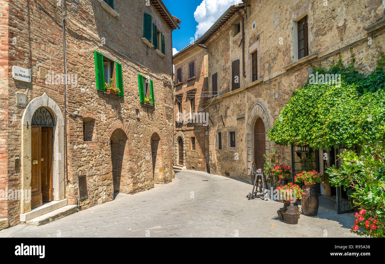 Montepulciano, célèbre ville médiévale dans la province de Sienne. La toscane, italie. Banque D'Images