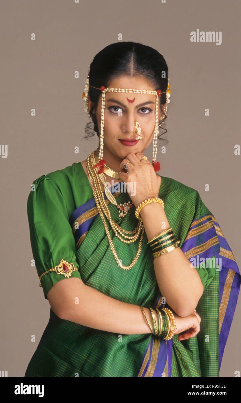Maharatrian Bride, mariées indiennes, robe de mariage, Inde, Asie, MR Banque D'Images