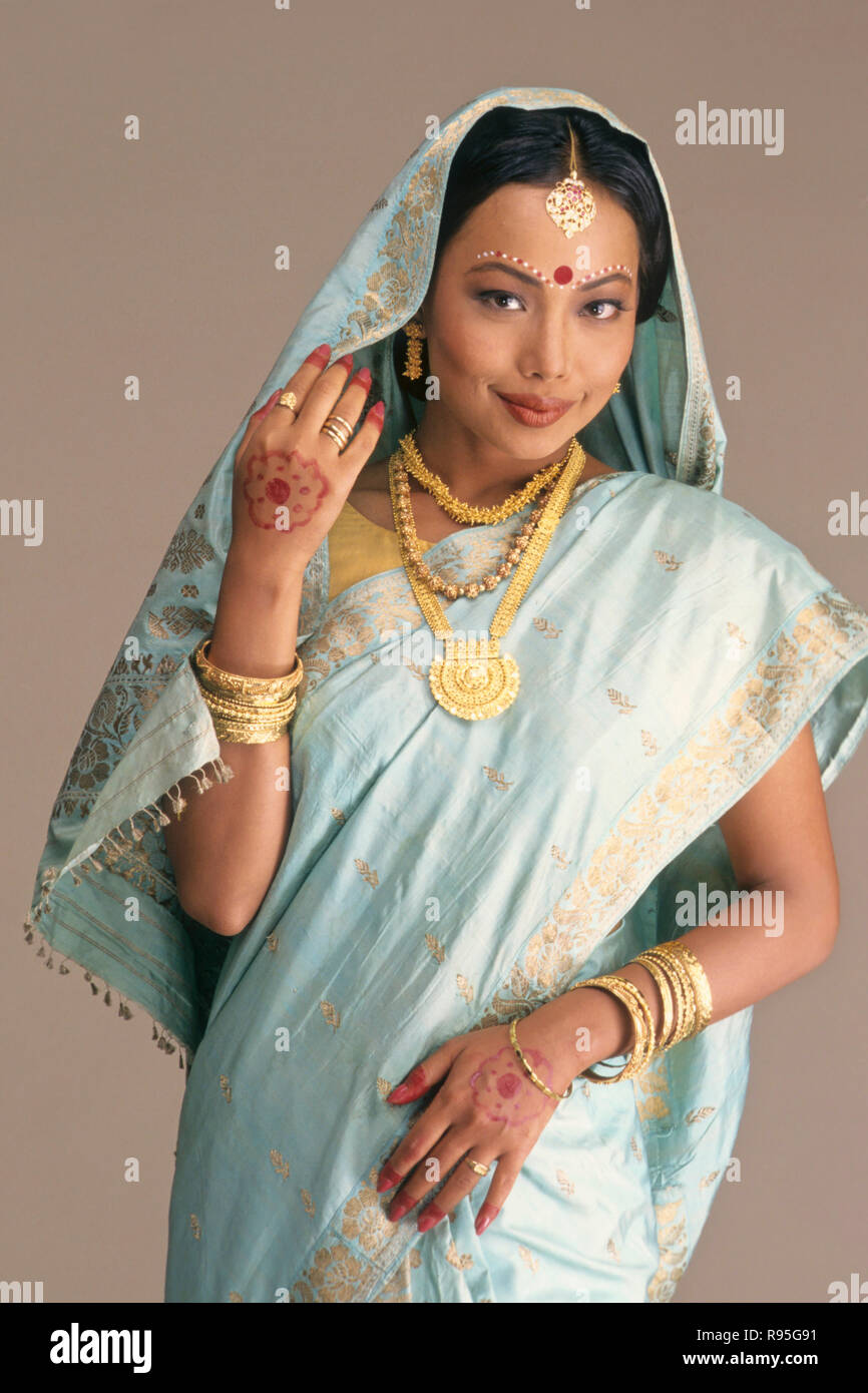 En assamais mariée robe de mariage, de l'Assam, Inde - M.#  Banque D'Images