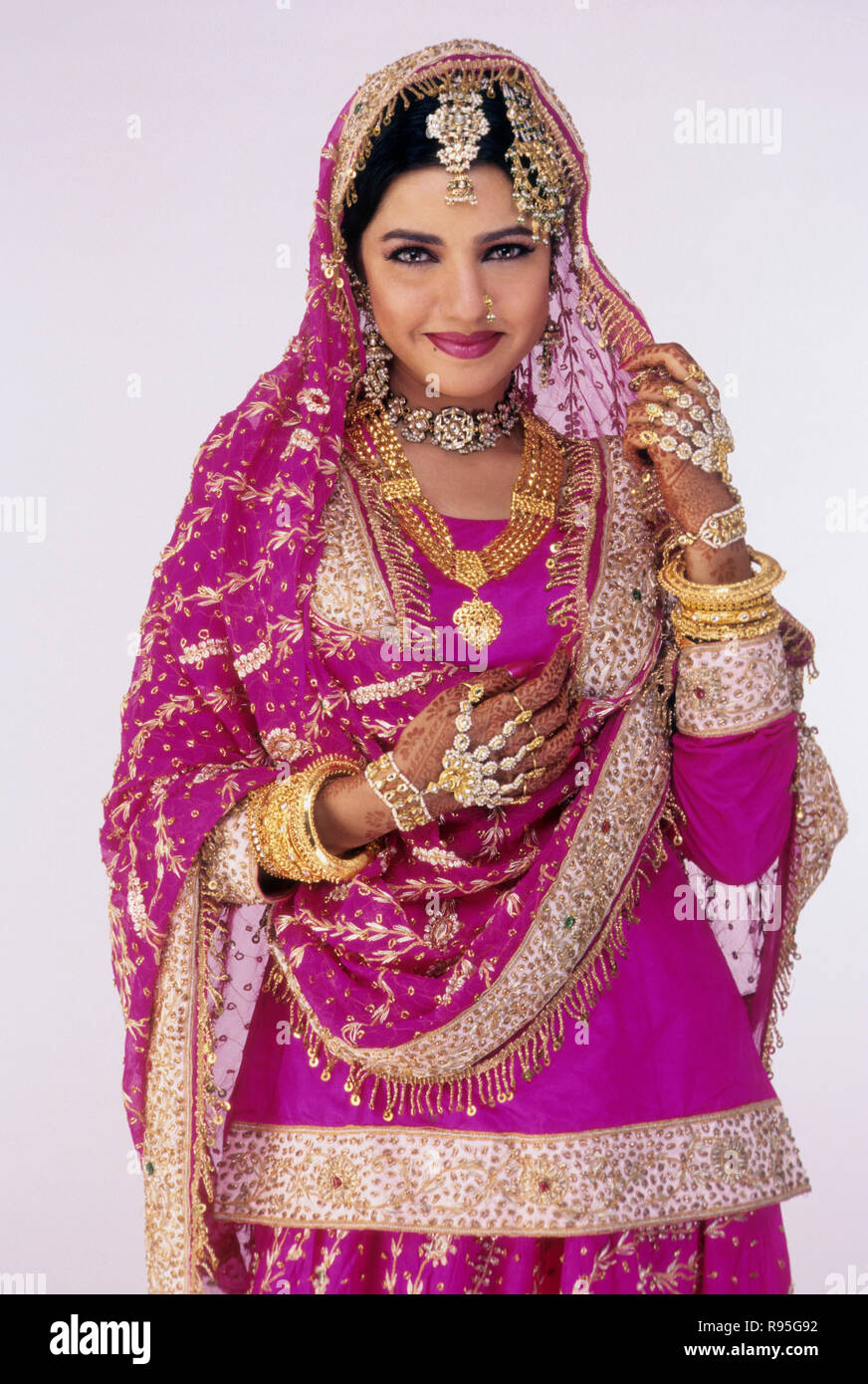 Mariée mariage mariage musulman en robe de l'Inde M.# 144 Banque D'Images