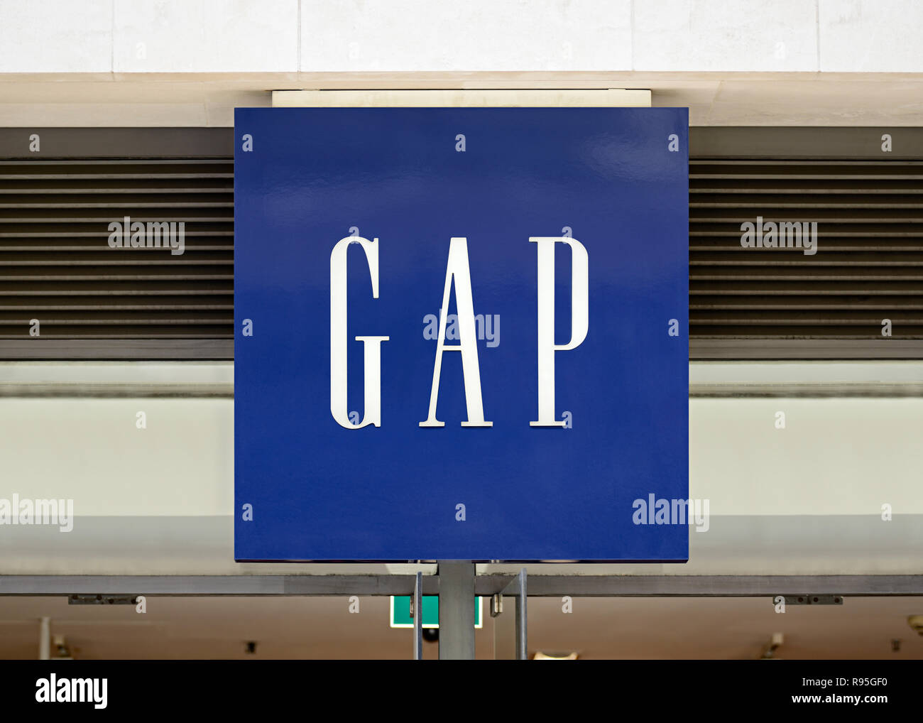 GAP Store Boutique Sign, Oxford, Royaume-Uni Banque D'Images