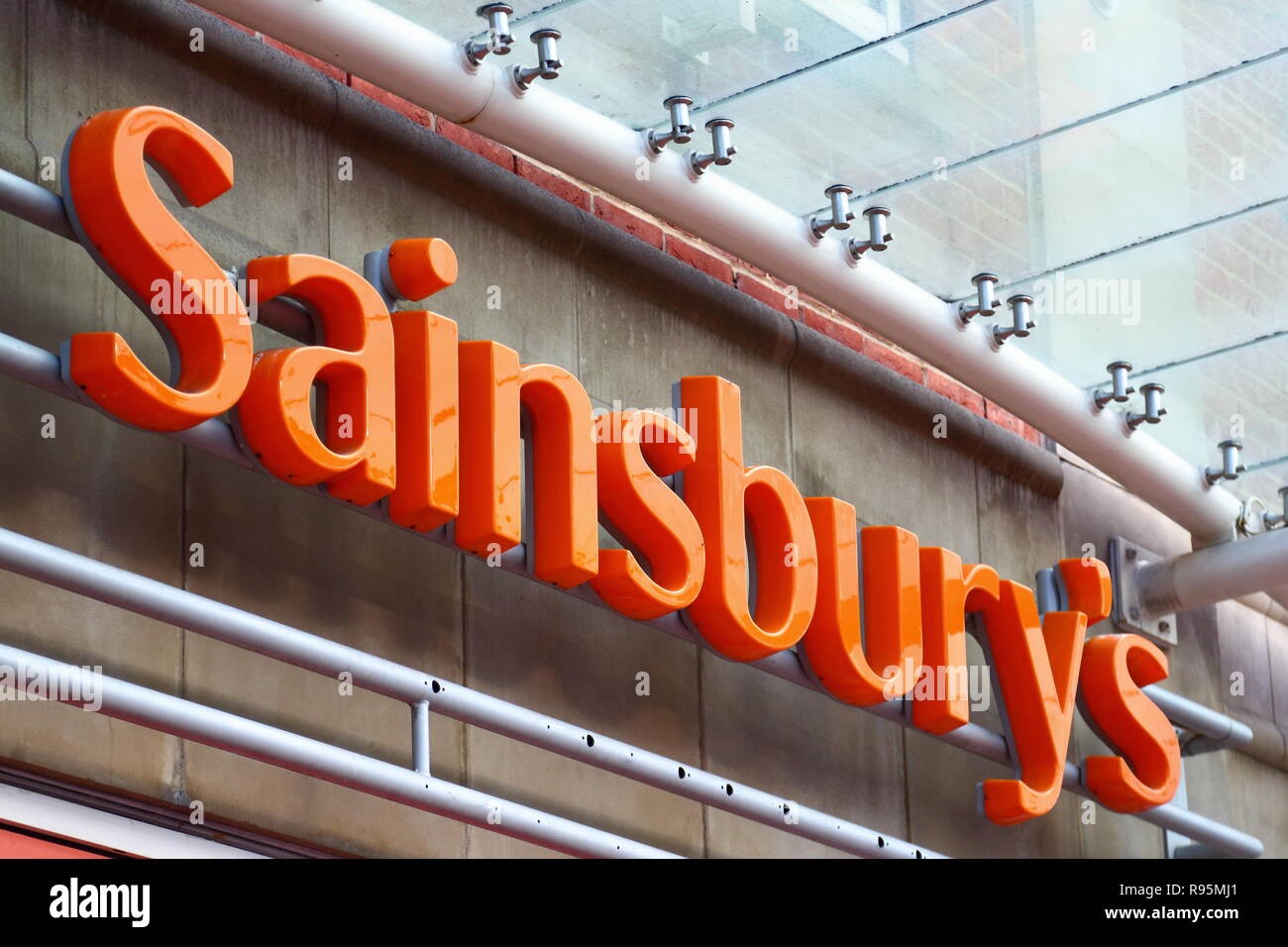 Sainsbury's logo ci-dessus Promotions Banque D'Images