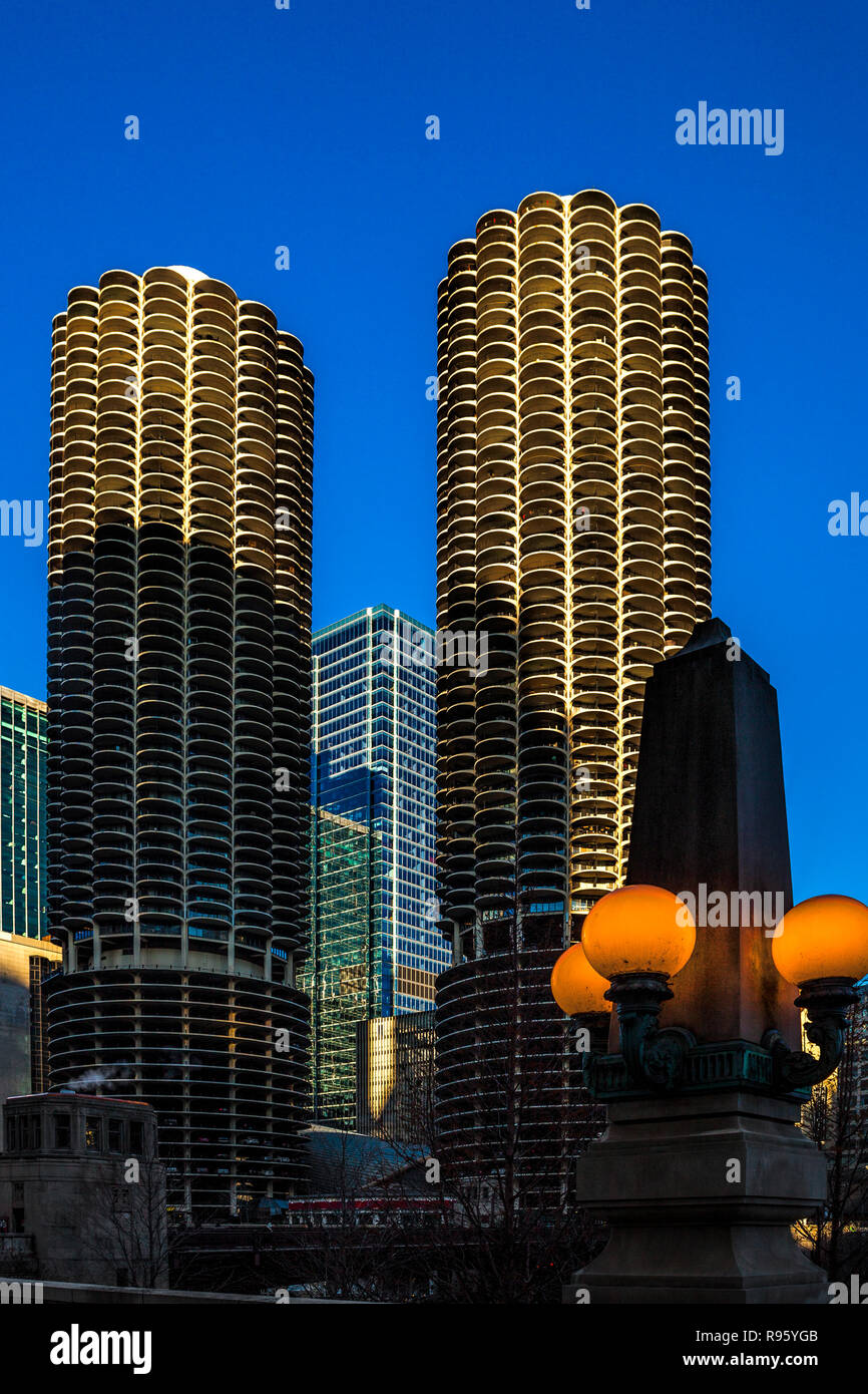 Chicago's iconic Marina City towers Banque D'Images