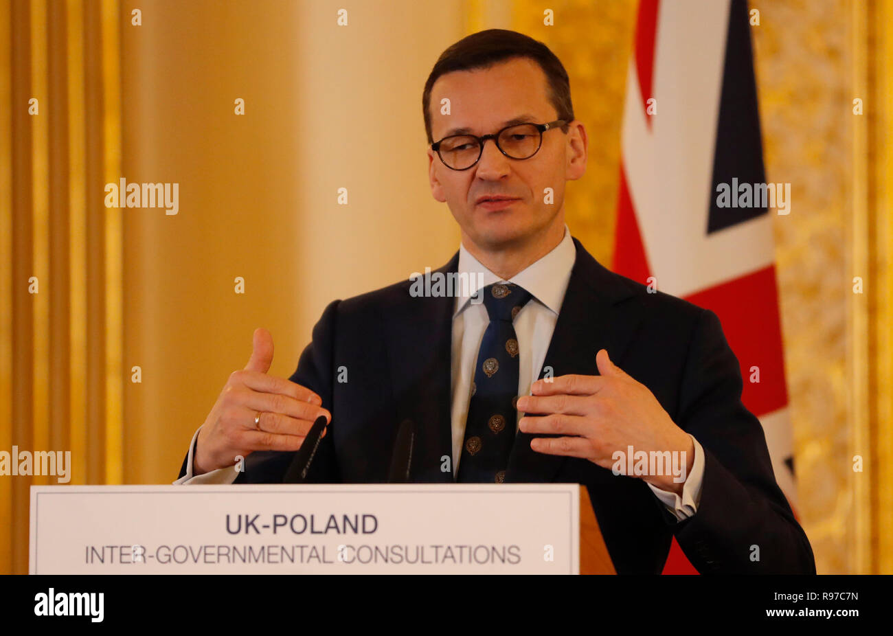 Le Premier ministre polonais, Mateusz Morawiecki au cours d'une conférence de presse à la suite de l'UK-Pologne Consultations intergouvernementales à Lancaster House, Londres. Banque D'Images