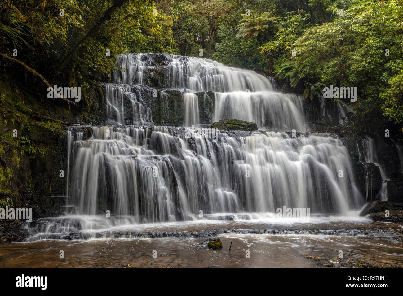 Purakaunui Falls, parc forestier de Catlins, île du Sud, Nouvelle-Zélande Banque D'Images