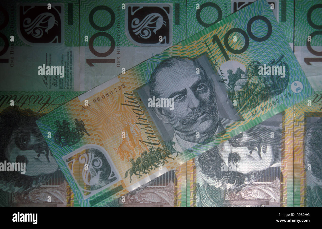 BILLETS DE BANQUE AUSTRALIENS DE CENT DOLLARS METTANT EN VEDETTE SIR JOHN MONASH ET DAME NELLIE MELBA Banque D'Images