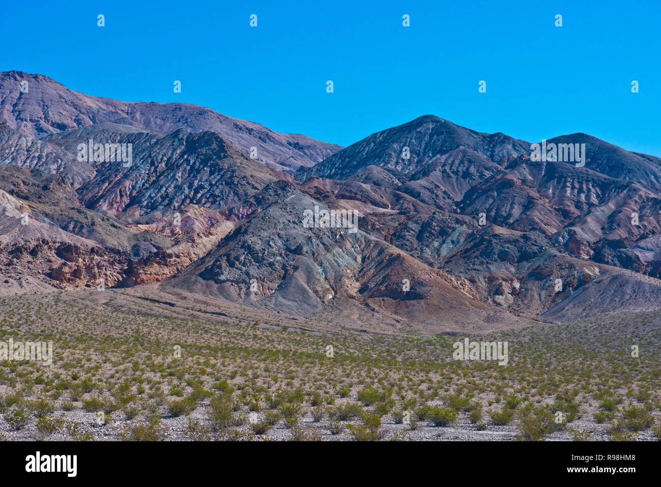 La Californie, Death Valley National Park, South Eureka Dunes Road, paysages de montagnes d'Inyo Banque D'Images