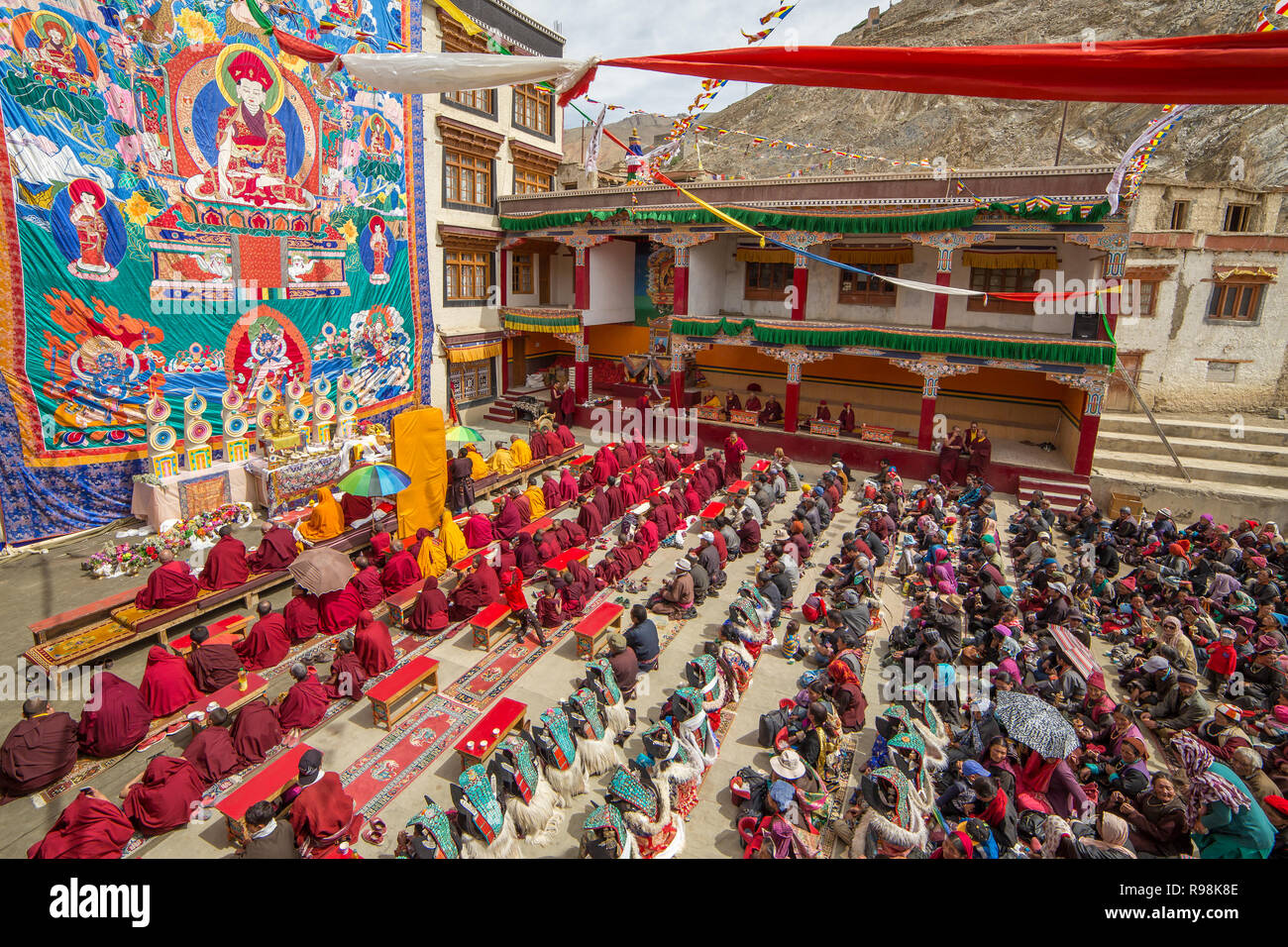 Leh, Inde - le 19 juin 2017 : différents groupes ethniques ladakhis Rinpoché fêter anniversaire le monastère de Leh, Ladakh, Inde Banque D'Images