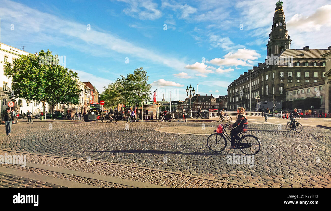 Copenhague, Danemark - 25 septembre 2018 : Fragment de la ville de Copenhague au Danemark. Location - une forme populaire de transport dans la ville. Banque D'Images