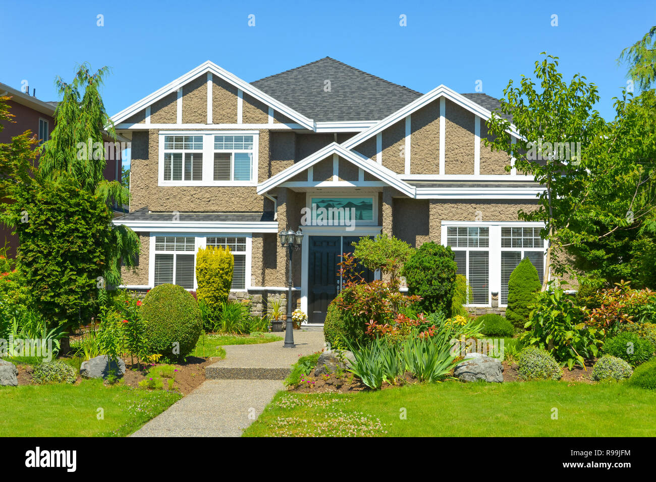 Maison d'habitation de luxe en banlieue de Vancouver, Canada Photo Stock -  Alamy