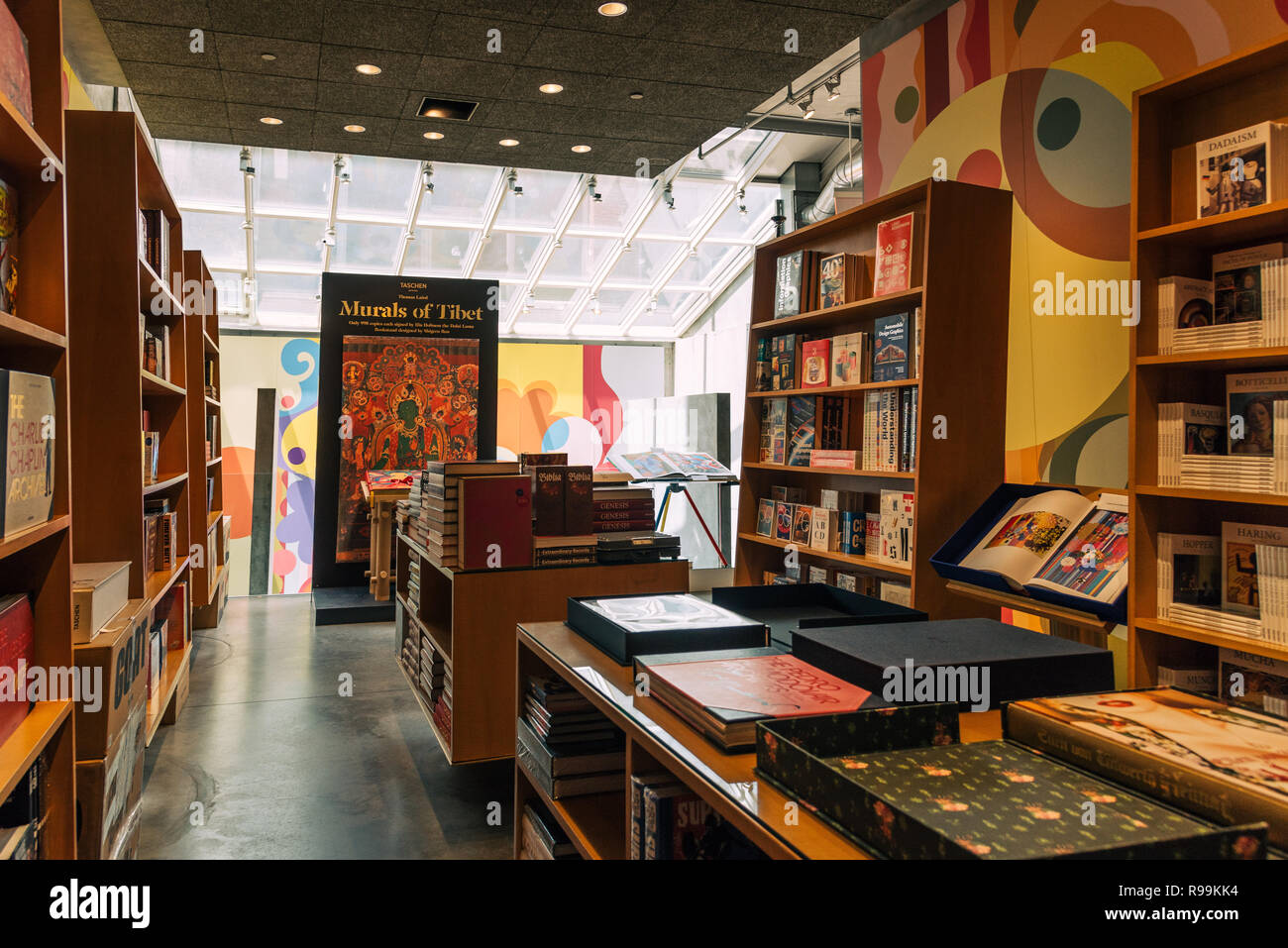 La ville de New York, USA - 25 juin 2018 : Intérieur de librairie de Greene Street à Soho District historique en fonte Banque D'Images