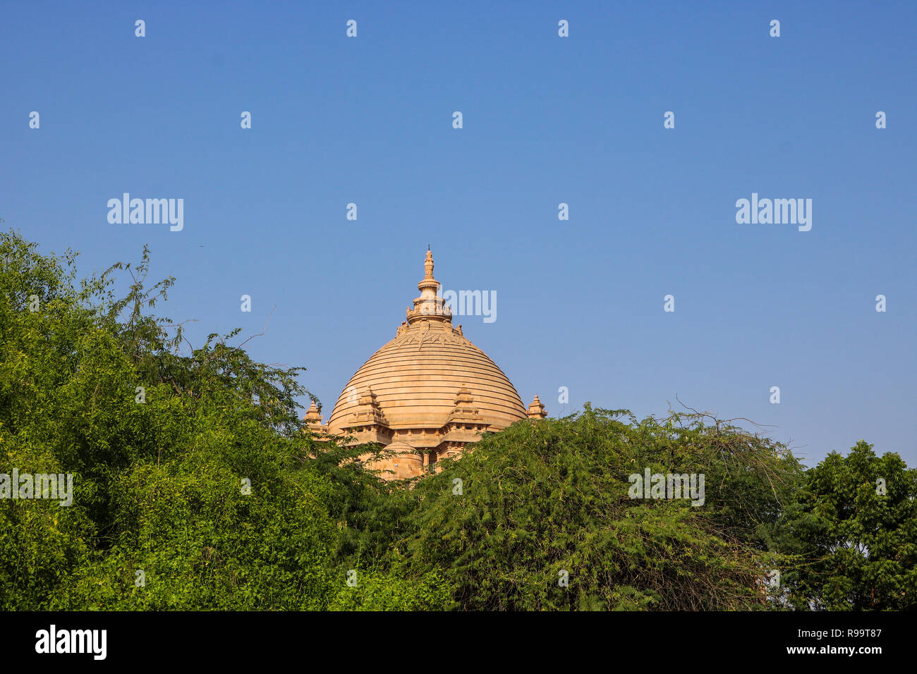 Le dôme de Umaid Bhawan Palace, situé dans la région de Jodhpur au Rajasthan. Banque D'Images