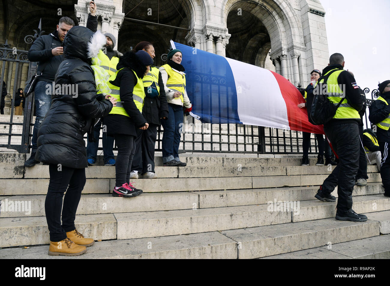 Paris, France. 22 décembre 2018. Le samedi 22 mars, la 6e ronde de jaune manifestation à Paris a eu lieu à la dernière minute à Montmartre sans avertissement. Crédit : Frédéric VIELCANET/Alamy Live News Banque D'Images