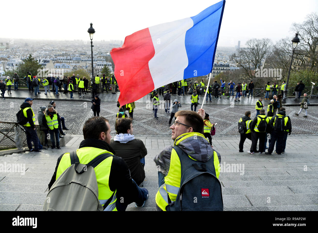 Paris, France. 22 décembre 2018. Le samedi 22 mars, la 6e ronde de jaune manifestation à Paris a eu lieu à la dernière minute à Montmartre sans avertissement. Crédit : Frédéric VIELCANET/Alamy Live News Banque D'Images