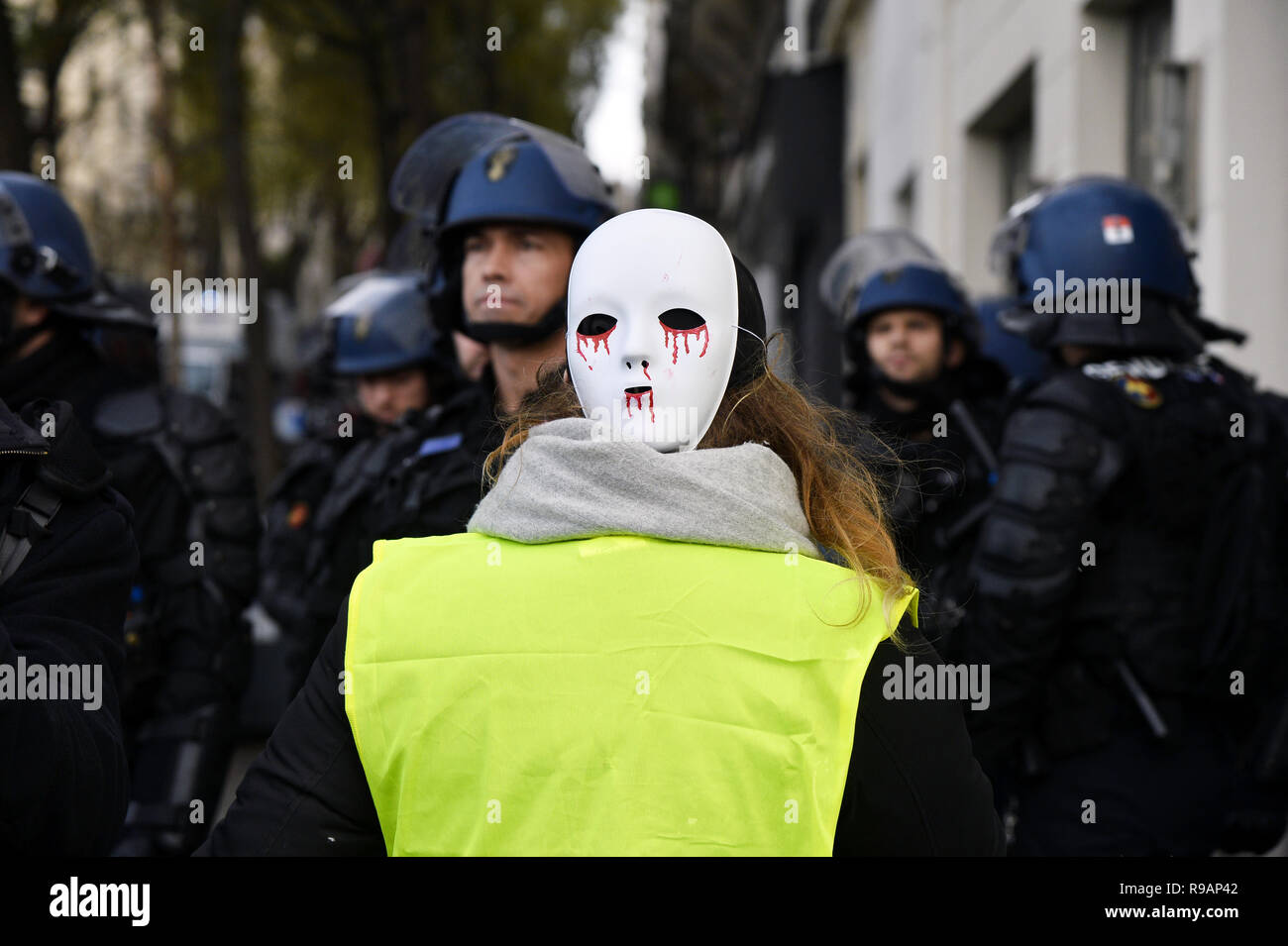 Paris, France. 22 décembre 2018. Le samedi 22 mars, la 6e ronde de jaune manifestation à Paris a eu lieu à la dernière minute à Montmartre sans avertissement. Crédit : Frédéric VIELCANET/Alamy Live News Banque D'Images