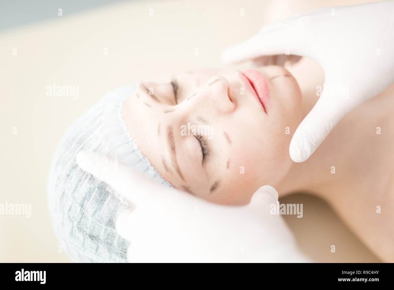 Check-up face Banque D'Images