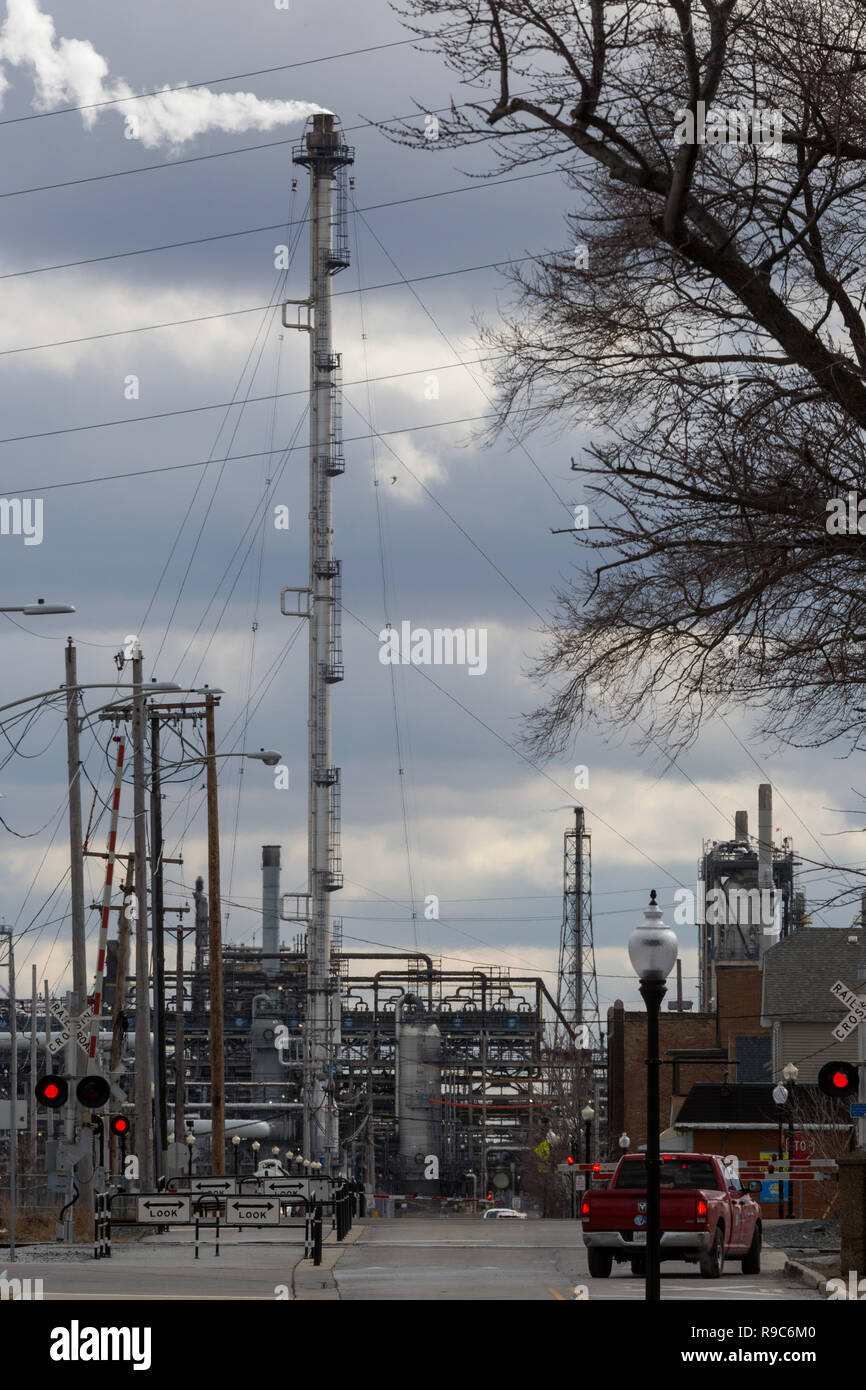 BP Oil Refinery in Whiting, Indiana. L'une des plus anciennes et des plus importantes raffineries de pétrole aux États-Unis, construit par la Standard Oil of Indiana à la fin des années 1800. Banque D'Images