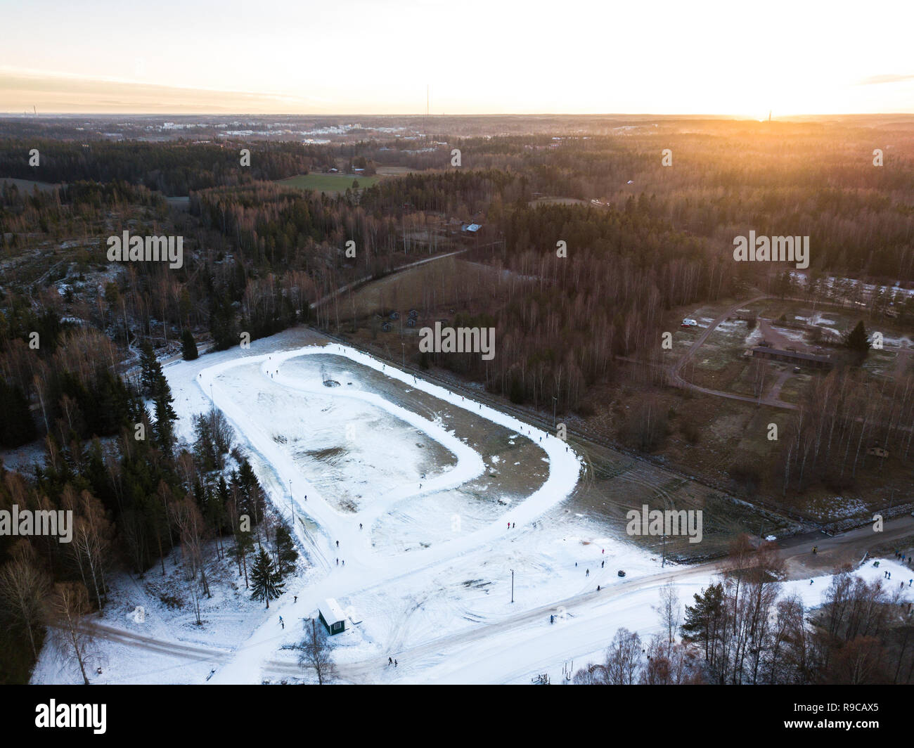 Une piste de ski de fond en Finlande Banque D'Images